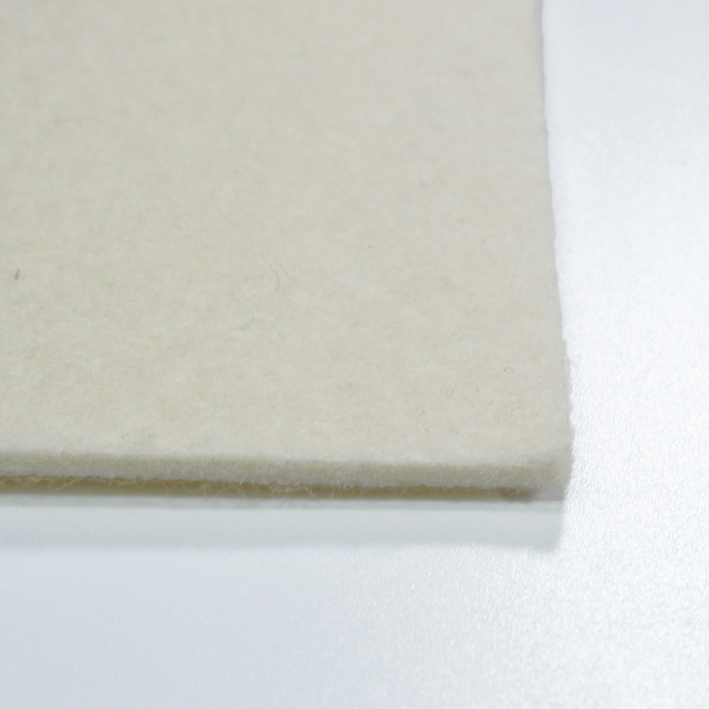 書道 下敷き　2mm 特選フェルト 白  (長半紙判30×75cm)の画像