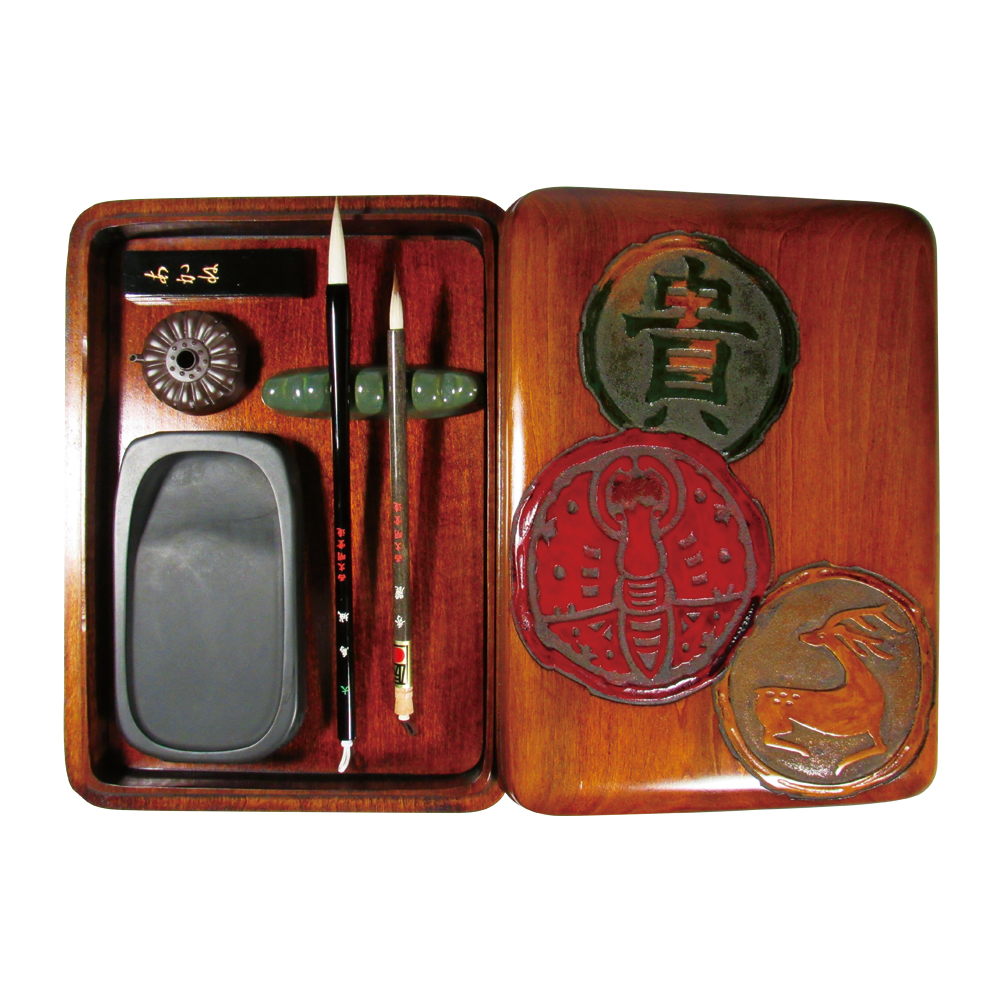 烏城彫　高級烏城セット（備前蝶・鹿(神鹿)・富貴） 書道セットの画像