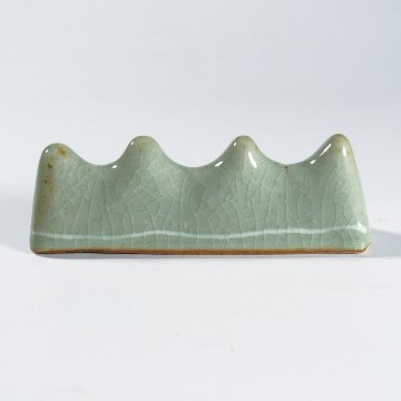 筆置き　緑磁　【現品限り】の画像