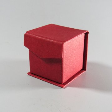 クリスタル文鎮 干支文鎮 午 馬 うま No.500(キューブ型)【季節限定】の画像