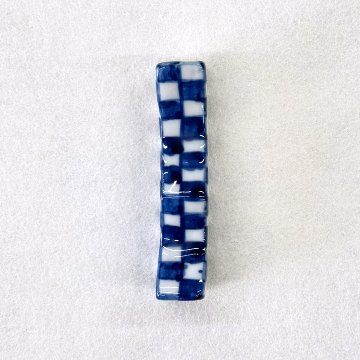 筆置 筆架 箸置 染付市松文様(大)【瑛生】手造り 手作り 九谷焼【九谷美陶園】の画像