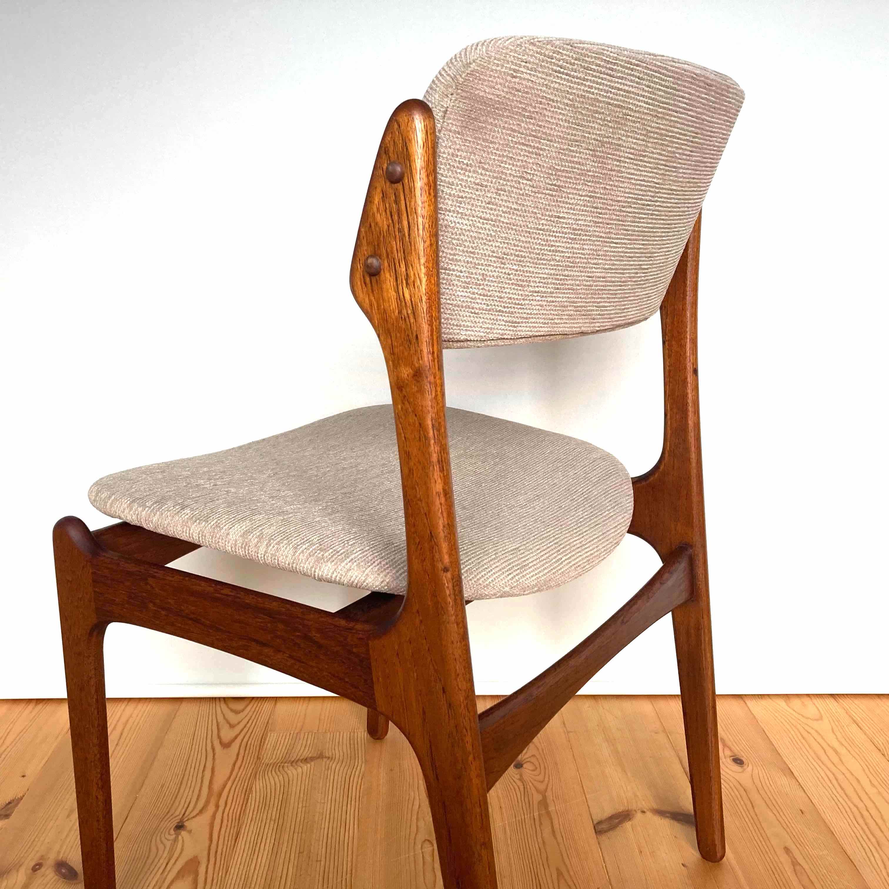 Eric Buck Model 49 Dining Chairの画像