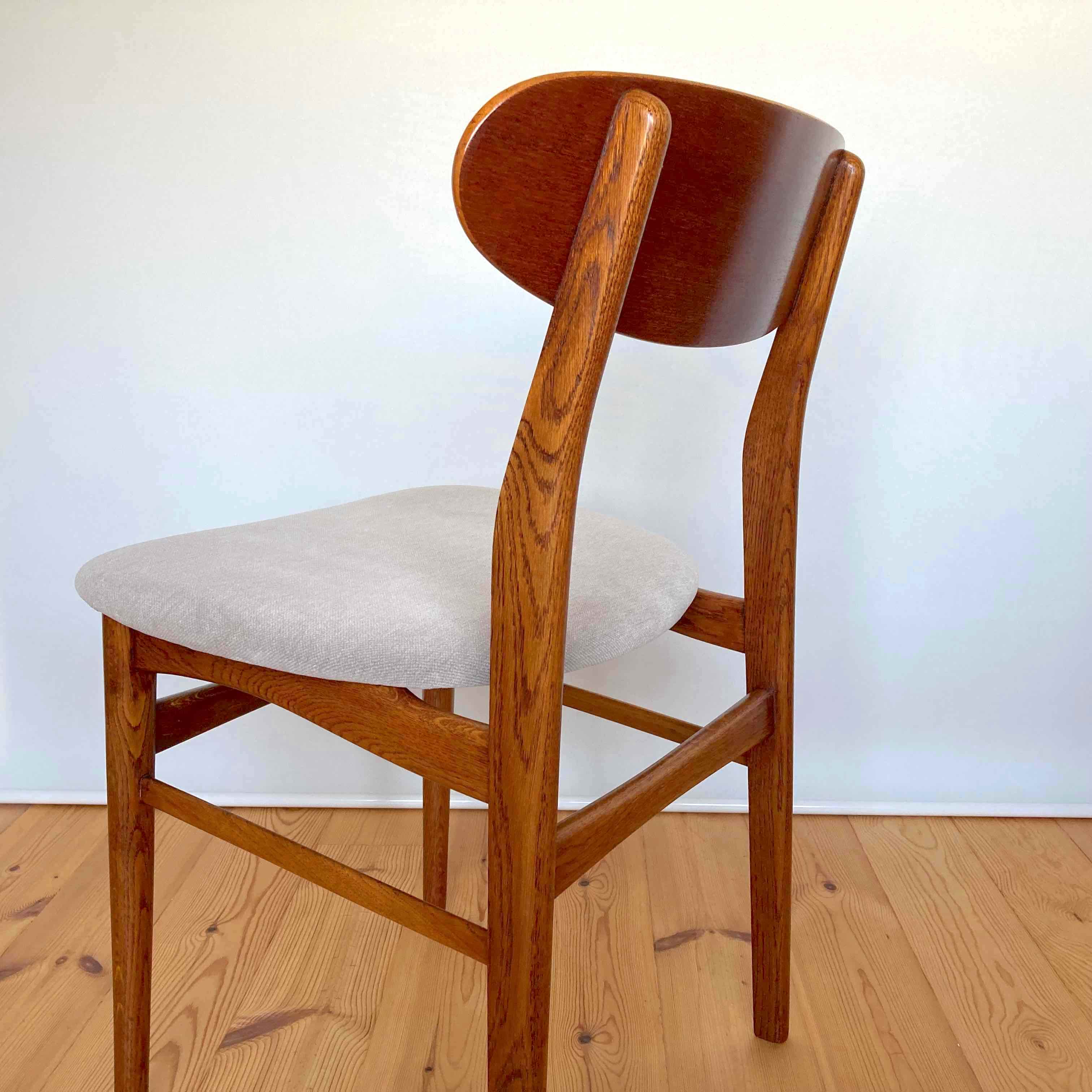 Denmark vintage dining chairの画像