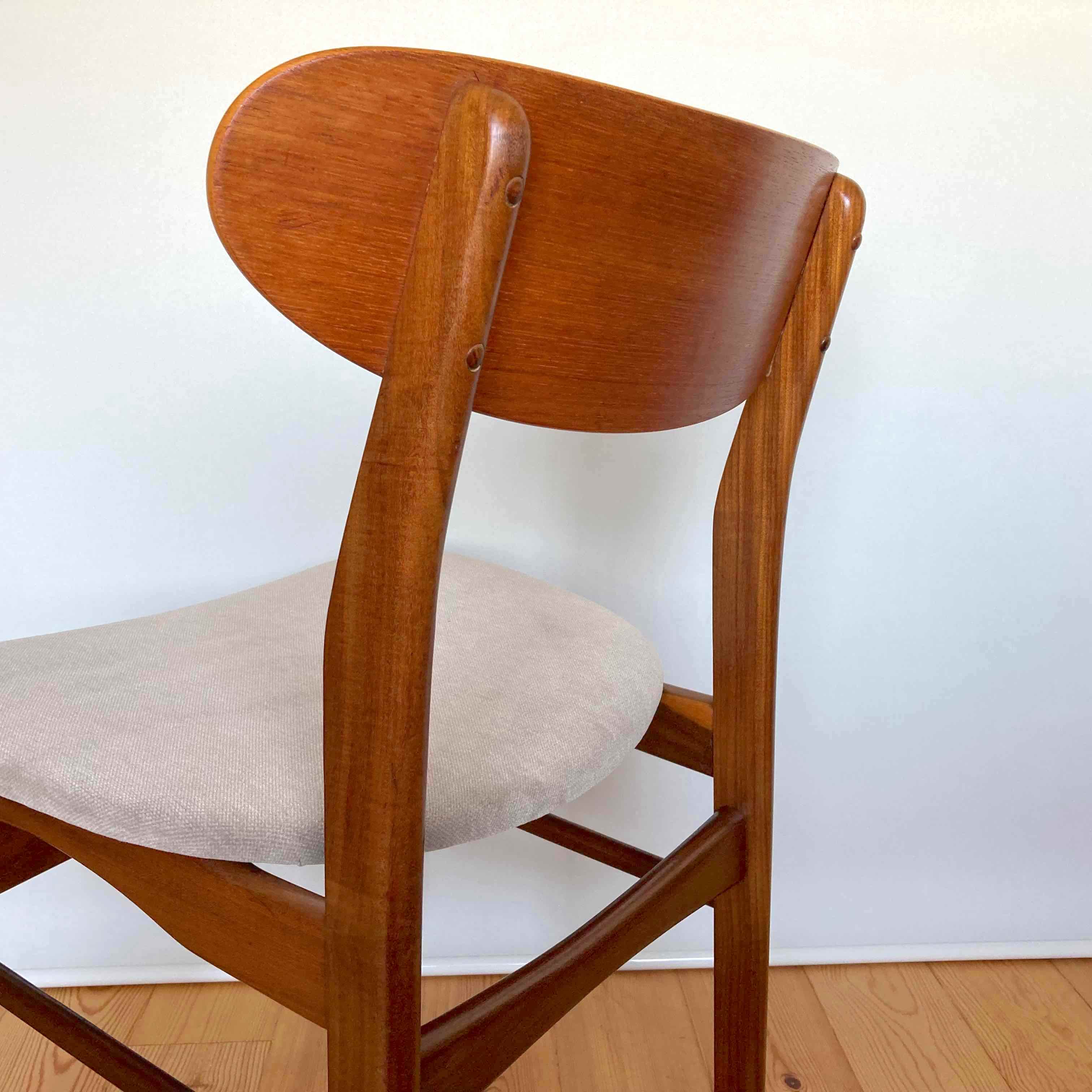 Denmark vintage dining chairの画像