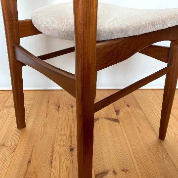 Denmark vintage dining chairの画像