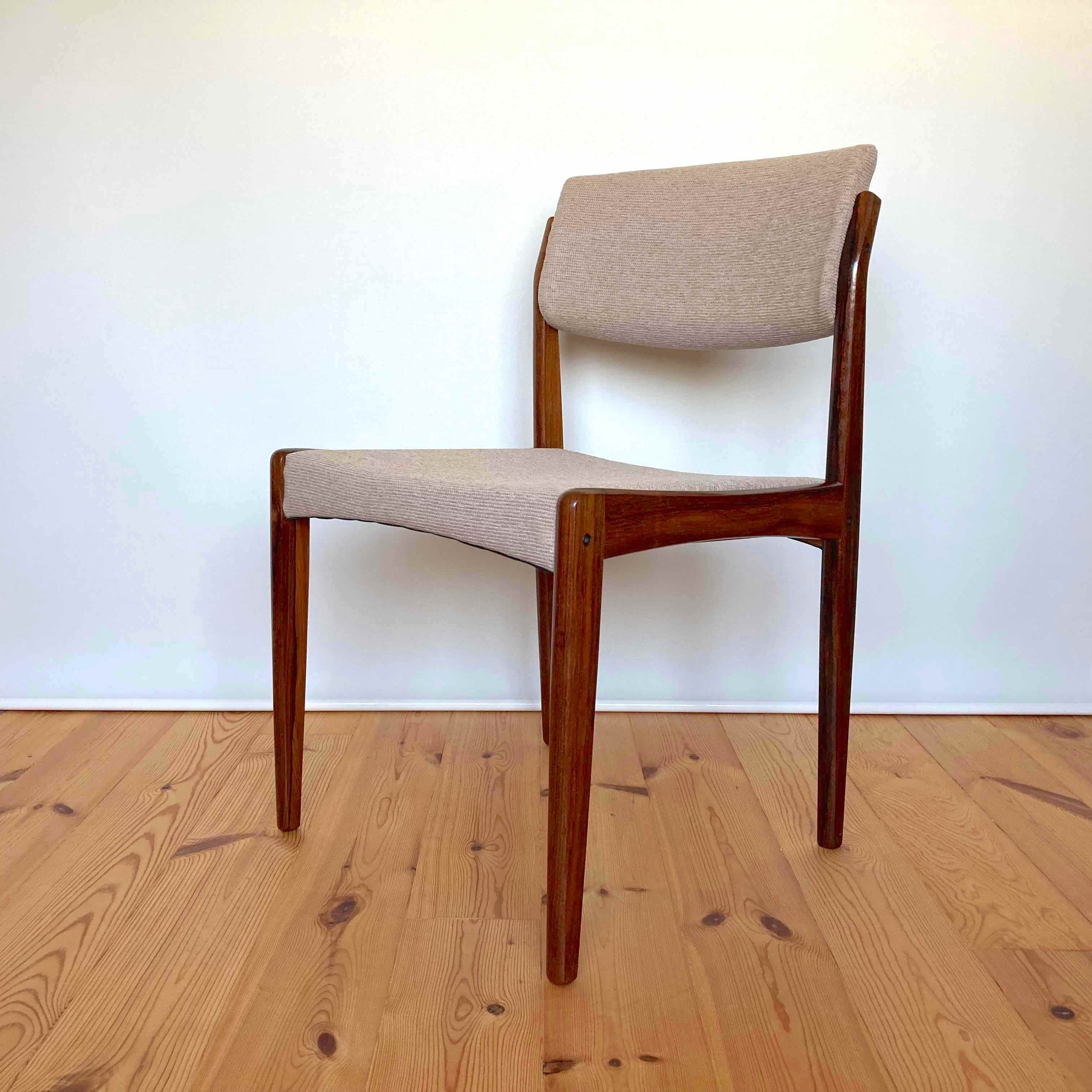 Denmark vintage rosewood chairの画像