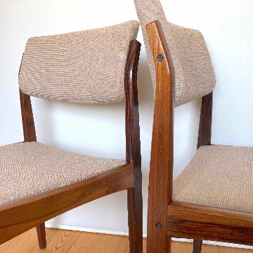 Denmark vintage rosewood chairの画像