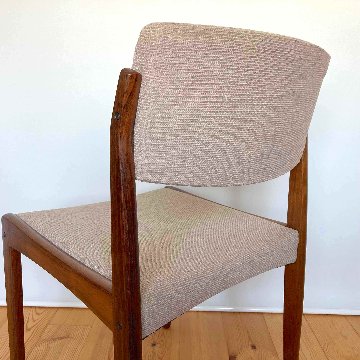 Denmark vintage rosewood chairの画像