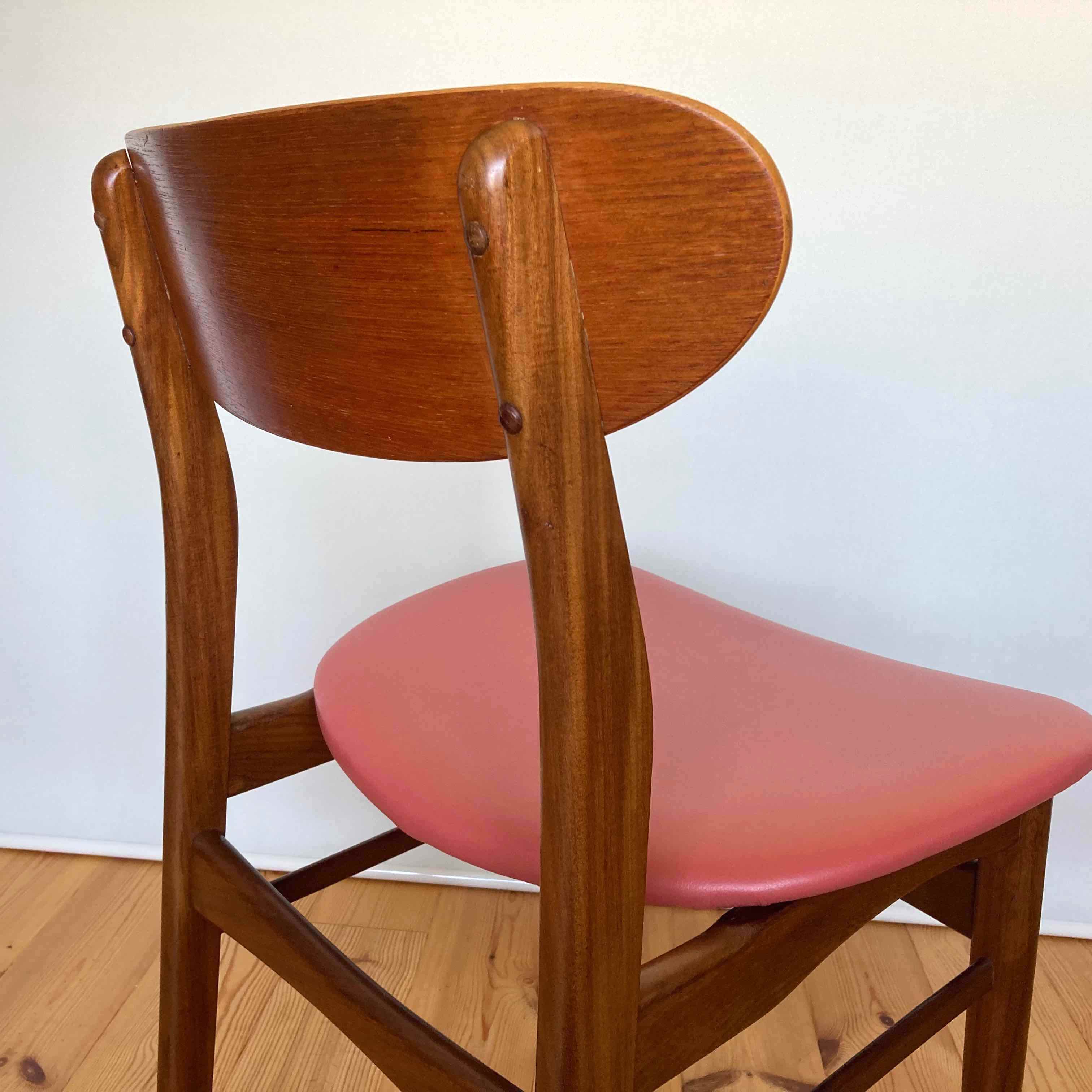 Denmark vintage dining chairの画像