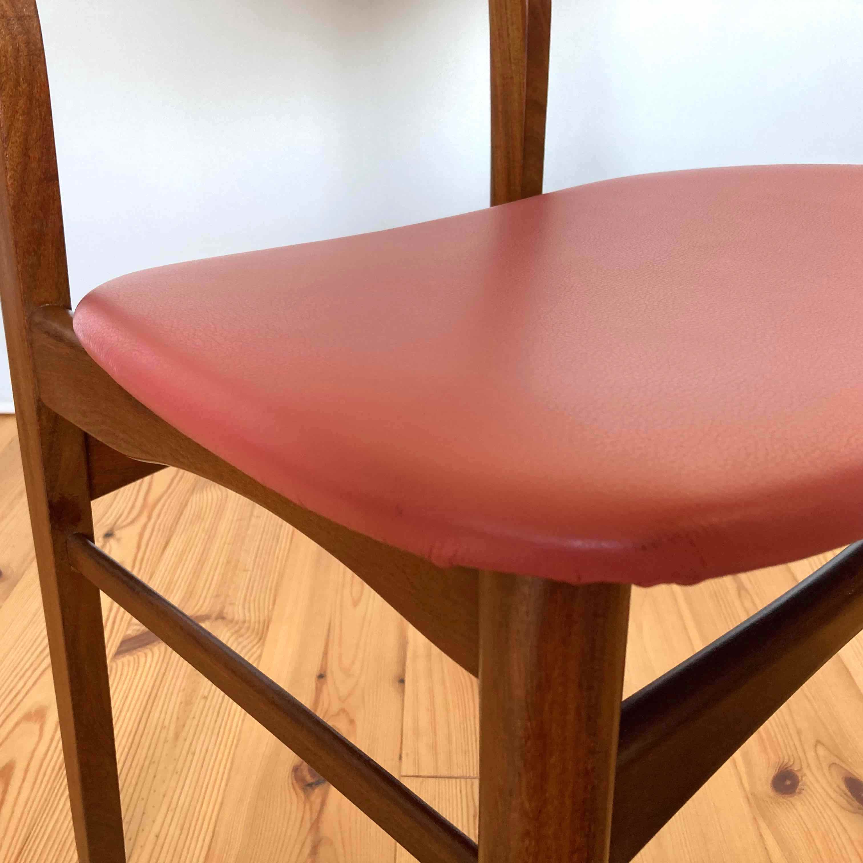 Denmark vintage dining chairの画像