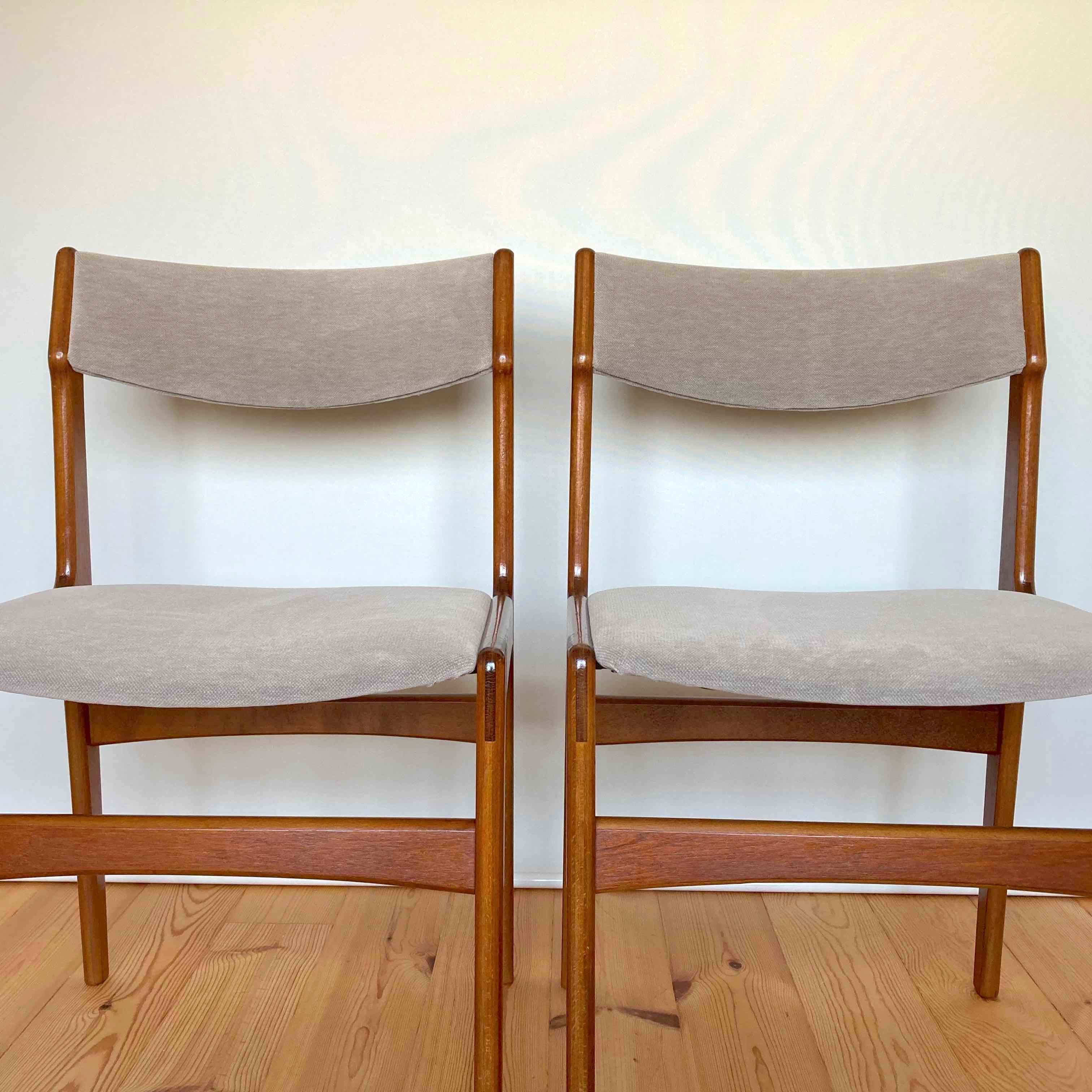 Denmark vintage dining chairの画像