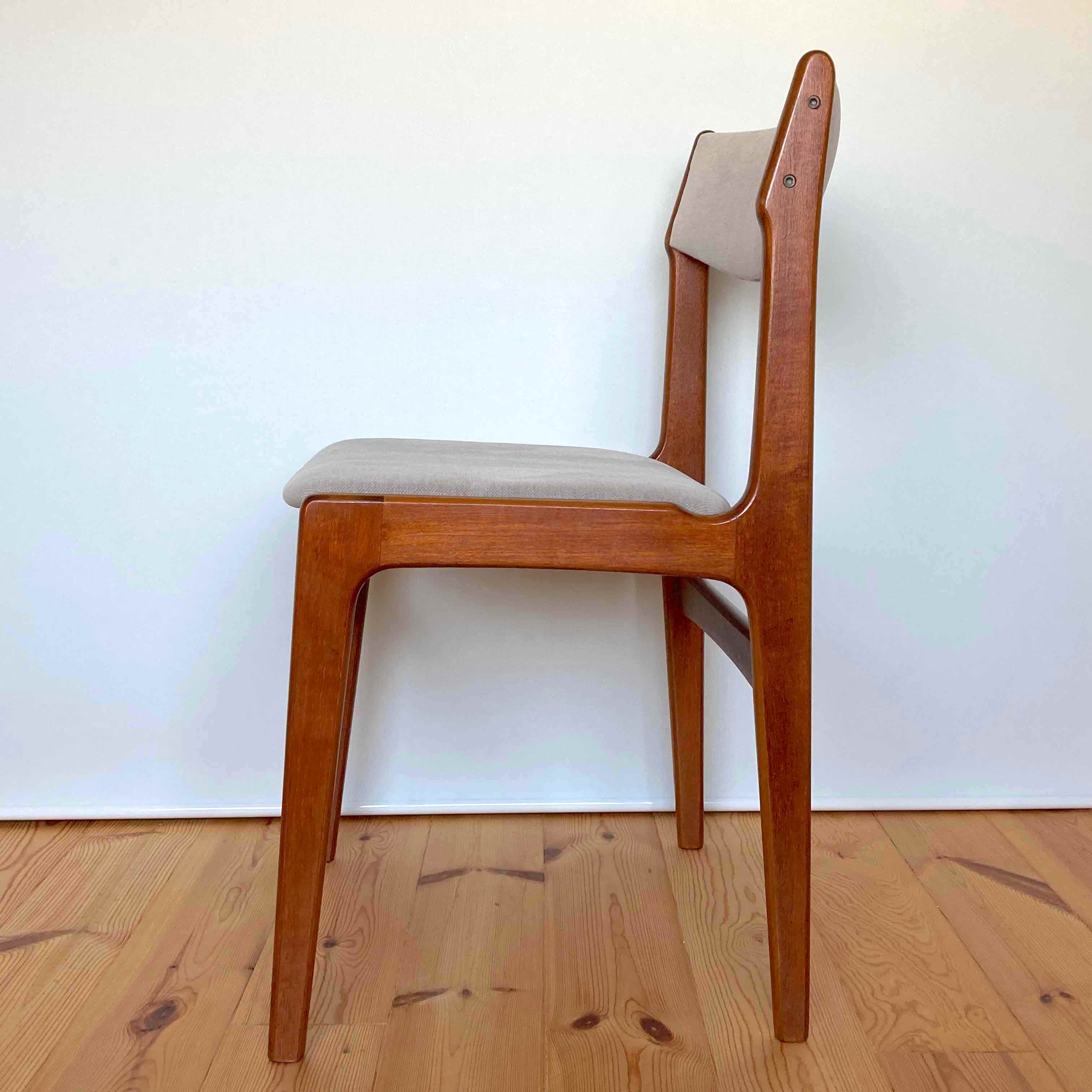 Denmark vintage dining chairの画像