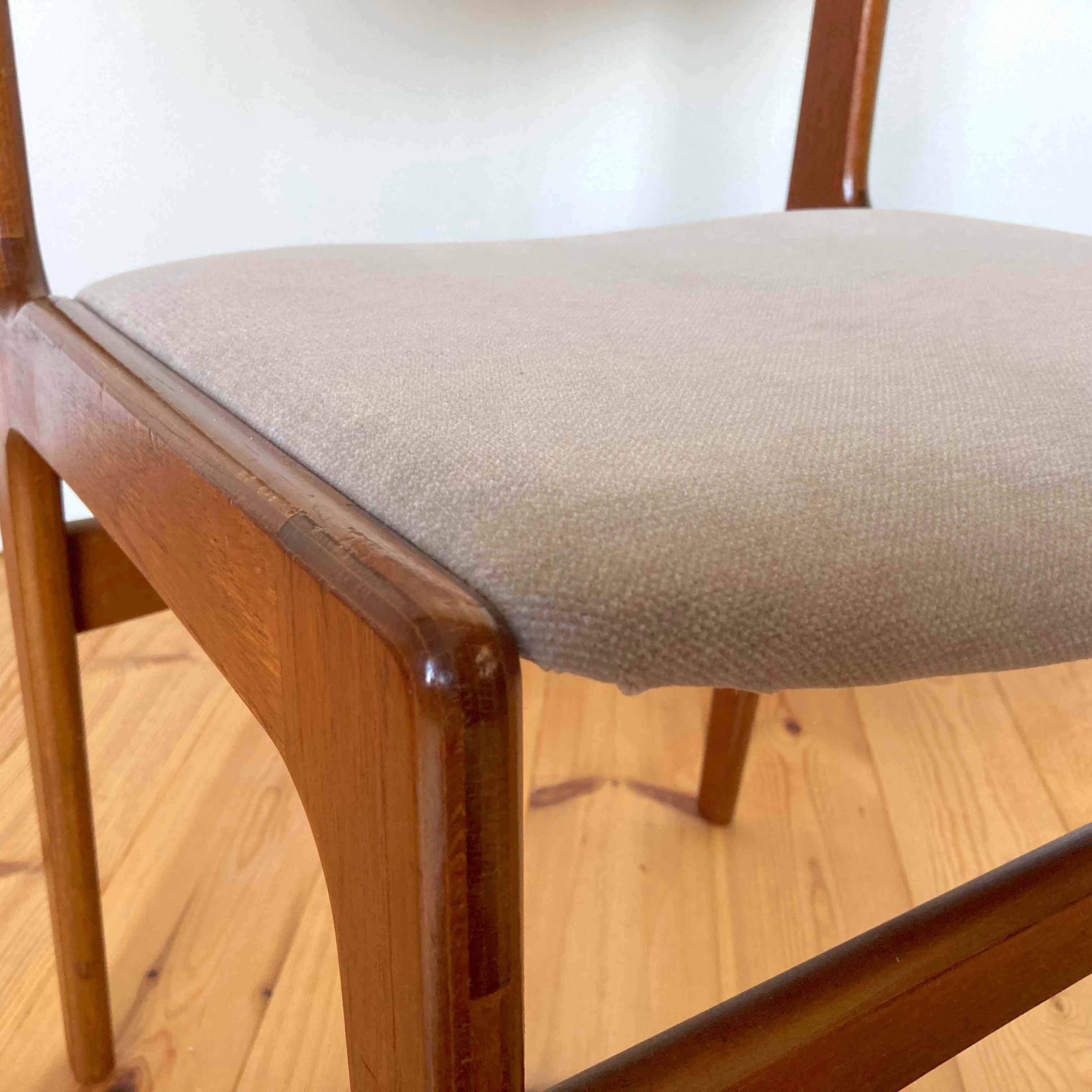 Denmark vintage dining chairの画像