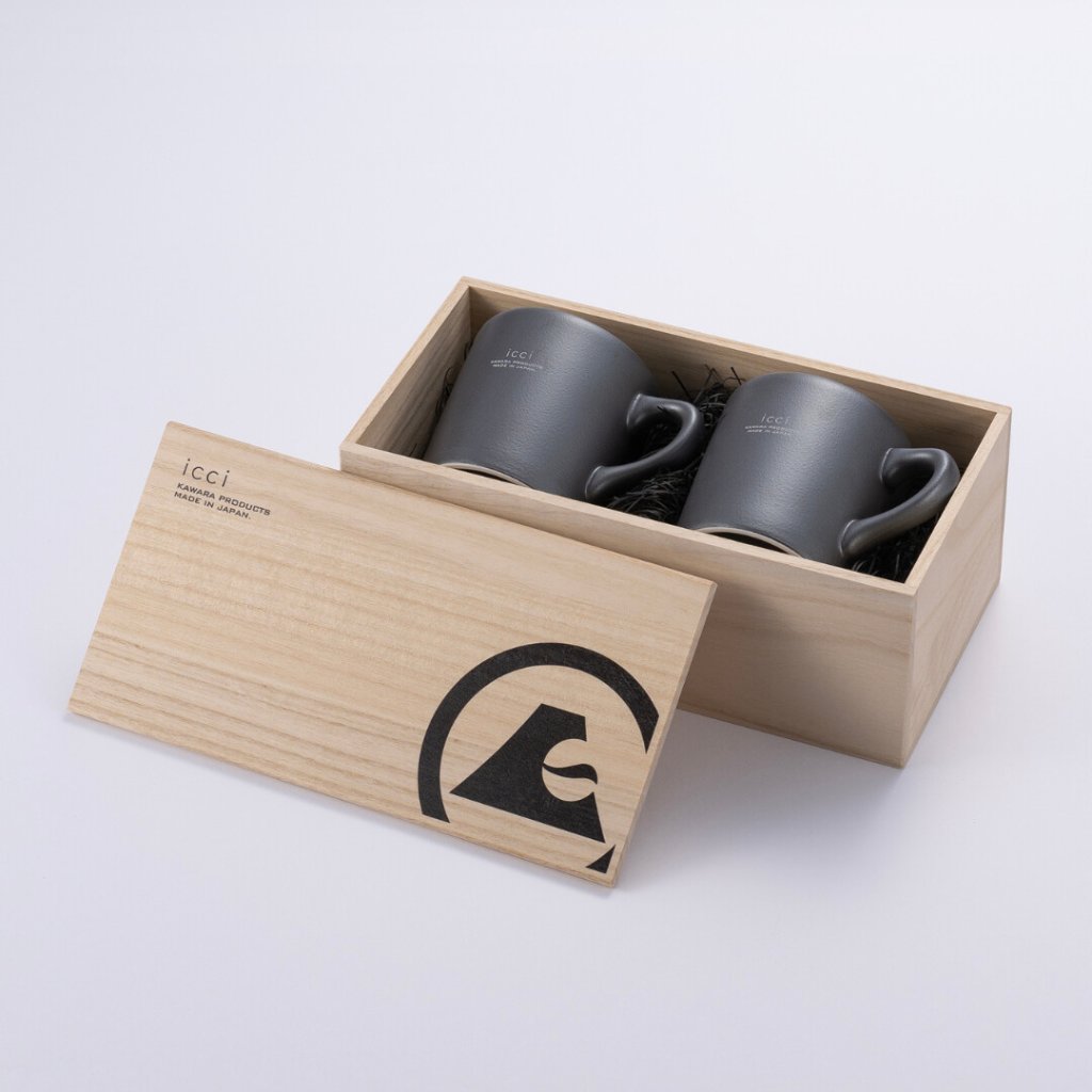 Gift：kawara pair of mugs L / 瓦のマグカップ L ペアセット（ギフトBOX入）の画像