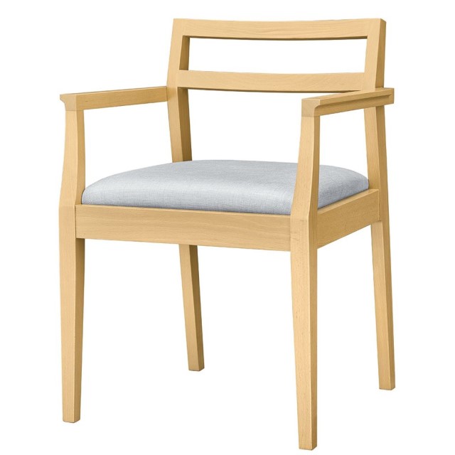 伊東（いとうアーム椅子）の画像