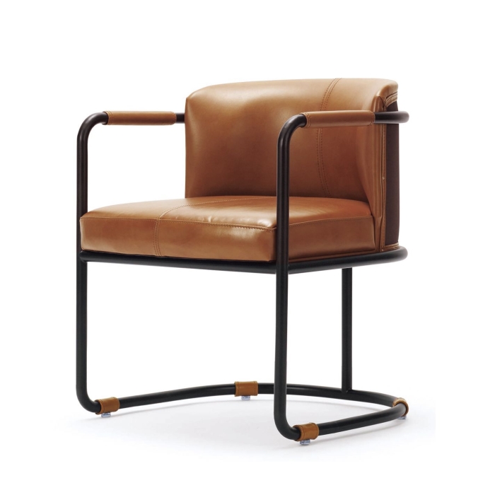 ウォルター アームチェア [WALTER ARM CHAIR]の画像