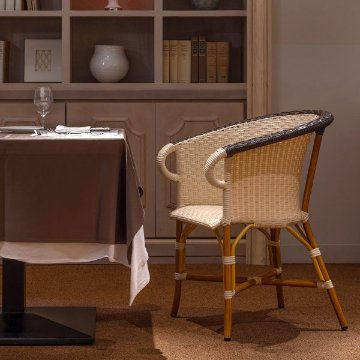 ショコラ タブチェア【CHOCOLAT TUB CHAIR】の画像